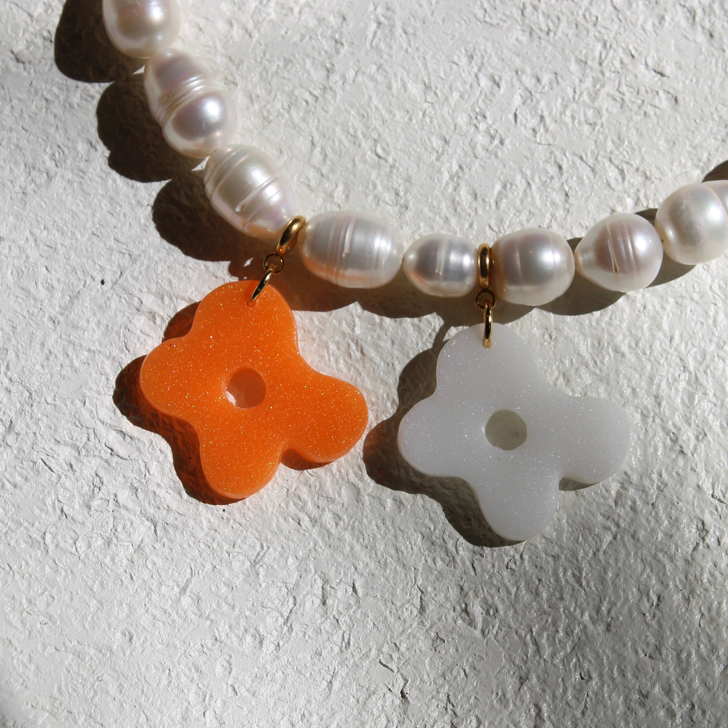 The Hawaiian Flower Pendant - Babs The Label